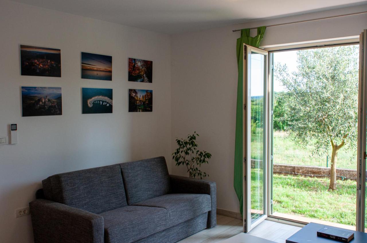 Apartment Lavandula Labin  Exteriör bild